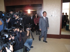 Генеральный секретарь правящей Демократической партии Японии (ДПЯ) Ичиро Озава